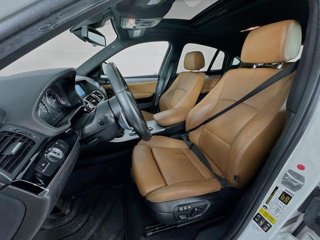 Photo of 2017 Alpine White BMW X4