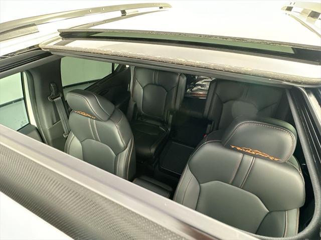 Photo of 2025 Lunar Silver Metallic Honda Pilot