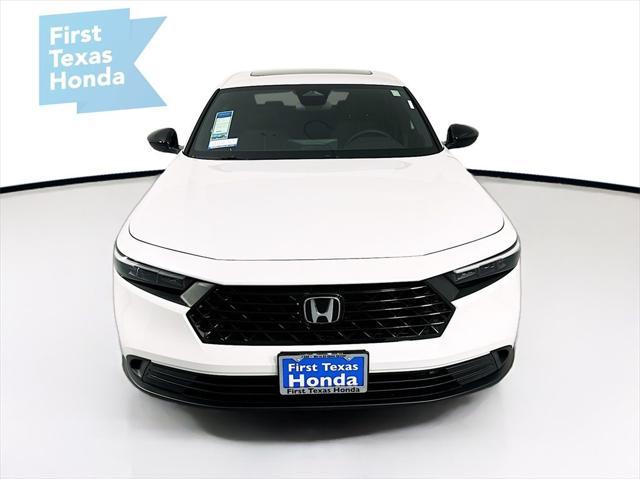 Photo of 2025 Platinum White Pearl Honda Accord Hybrid