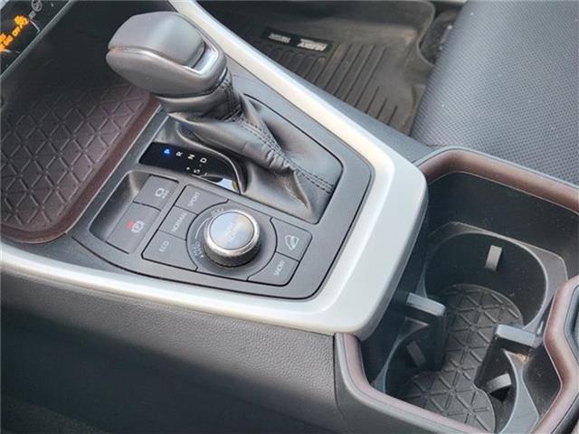 Photo of 2023 SILVER SKY META Toyota RAV4