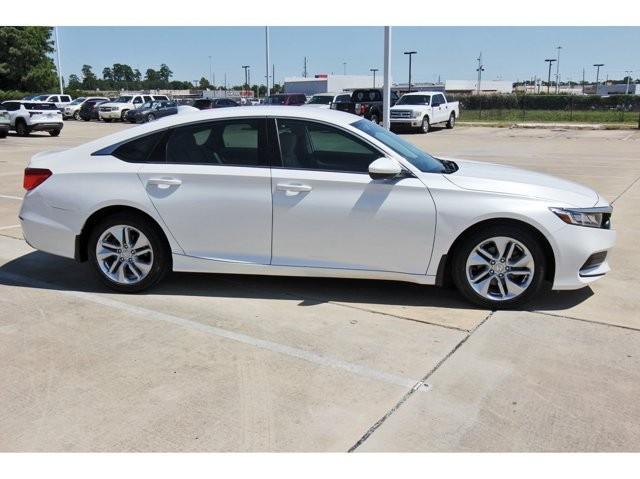 Photo of 2020 White Honda Accord