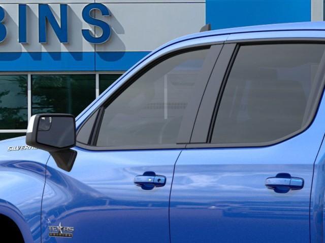 Photo of 2026 Blue Chevrolet Silverado 1500