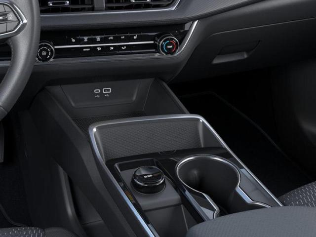 Photo of 2026 Green Chevrolet Equinox