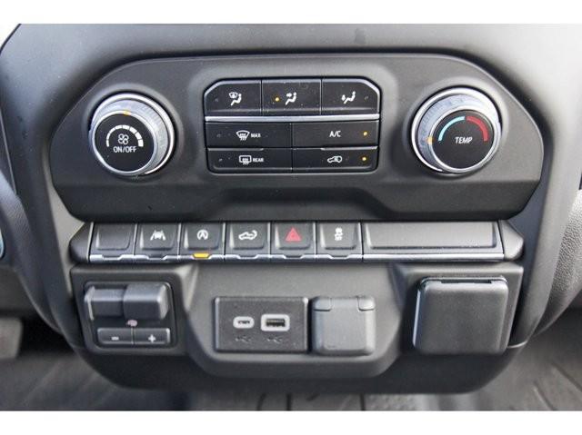 Photo of 2024 White Chevrolet Silverado 1500