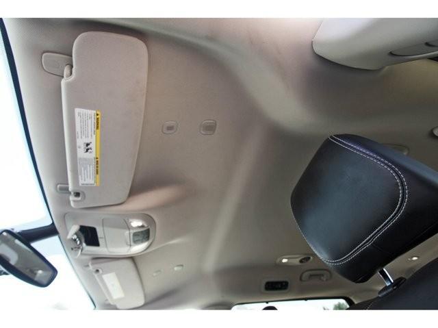 Photo of 2023 Black Chrysler Pacifica