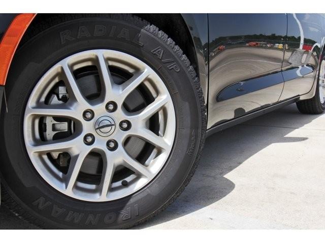 Photo of 2023 Black Chrysler Pacifica