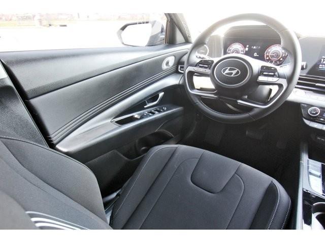 2024 Hyundai Elantra