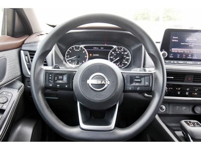 Photo of 2022 Gun Metallic Nissan Rogue