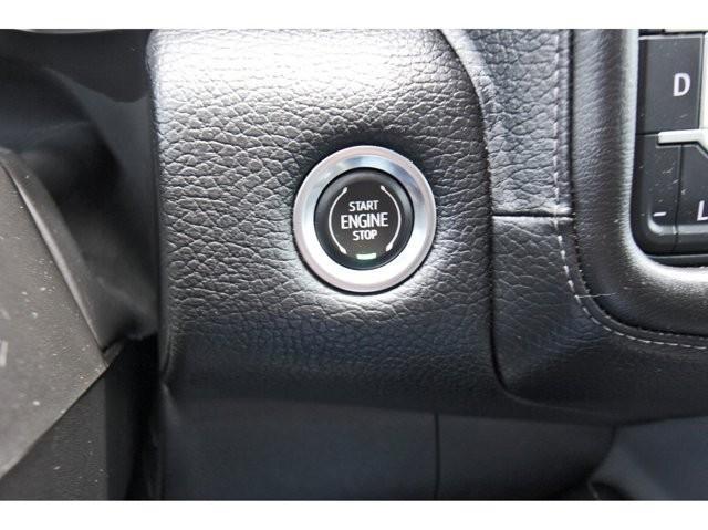 Photo of 2022 Black GMC Yukon XL