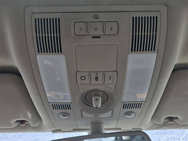 Photo of 2008 Night Blue Pearl Effect Audi A8