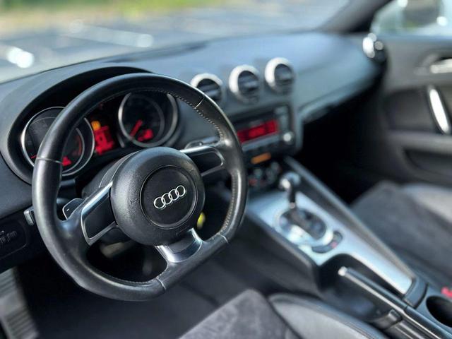 Photo of 2008 Gold Audi TT