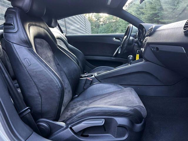 Photo of 2008 Gold Audi TT