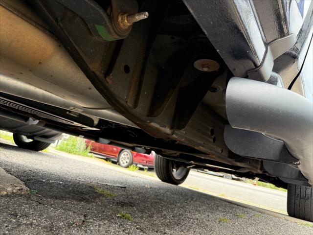 Photo of 2016 Black Chevrolet Silverado 1500
