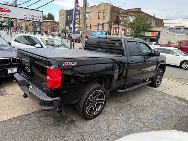 Photo of 2016 Black Chevrolet Silverado 1500
