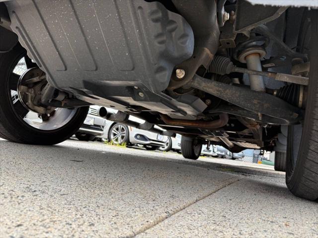 Photo of 2016 Black Chevrolet Silverado 1500