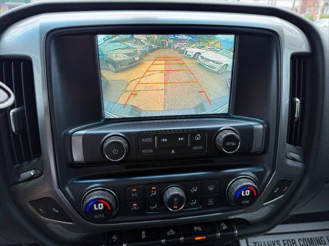 Photo of 2016 Black Chevrolet Silverado 1500