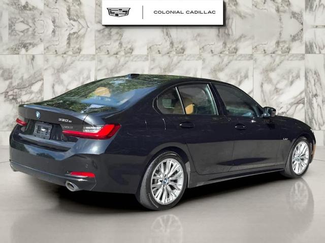 Photo of 2023 Black Sapphire Metallic BMW 330e