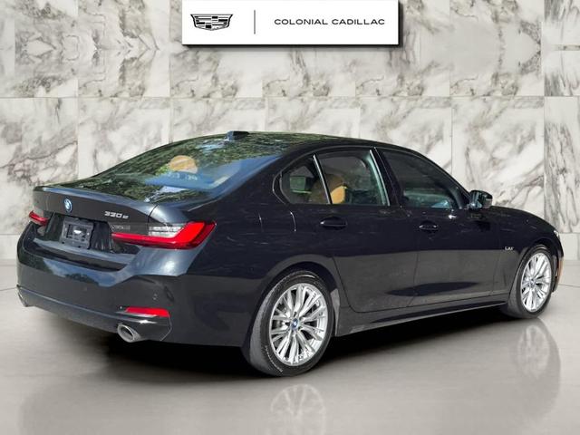 Photo of 2023 Black Sapphire Metallic BMW 330e