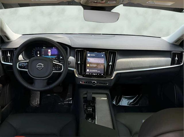 Photo of 2024 Onyx Black Metallic Volvo S90