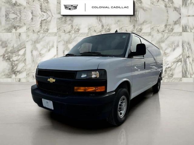 2023 Chevrolet Express 2500