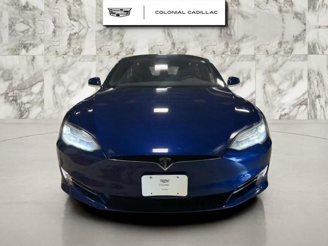 Photo of 2018 Deep Blue Metallic Tesla Model S