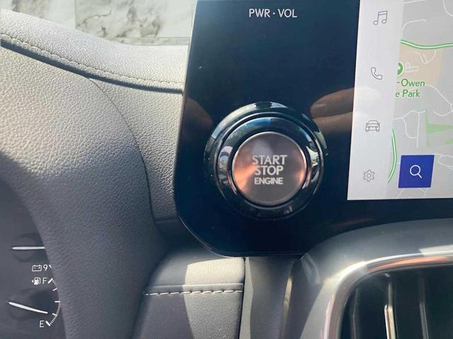 Photo of 2023 MANGANESE LUSTER Lexus LX 600