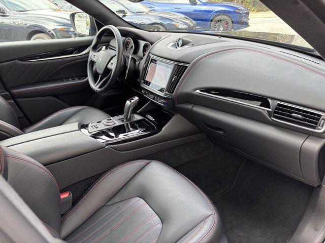 Photo of 2022 Nero Ribelle Metallic Maserati Levante