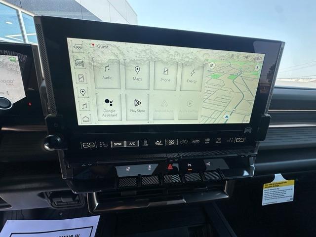 Photo of 2025 Black GMC HUMMER EV Pickup