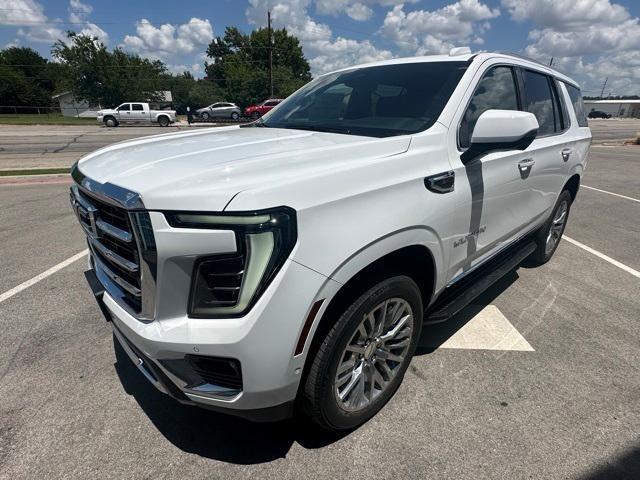 Photo of 2025 Summit White GMC Yukon