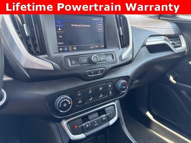 Photo of 2024 Summit White GMC Terrain