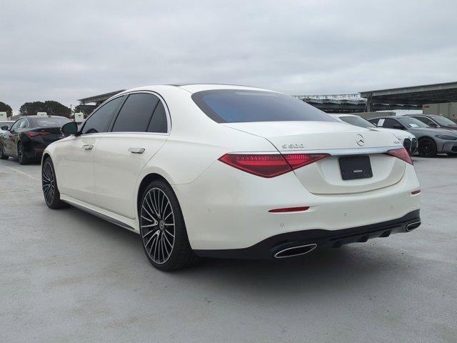 Photo of 2022 Diamond White Mercedes-Benz S-Class