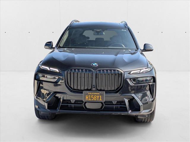 Photo of 2024 Black Sapphire Metallic BMW X7