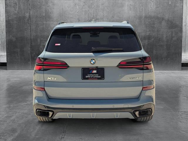 Photo of 2026 Gray Metallic BMW X5
