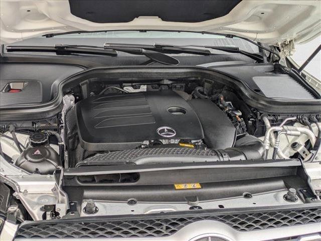 Photo of 2021 designo Diamond White Metallic Mercedes-Benz GLC 300
