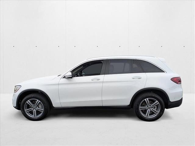 Photo of 2021 designo Diamond White Metallic Mercedes-Benz GLC 300