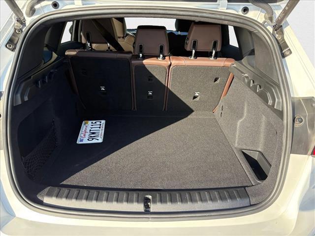 Photo of 2023 Mineral White Metallic BMW X1