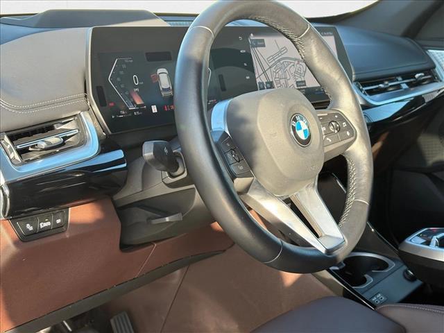Photo of 2023 Mineral White Metallic BMW X1