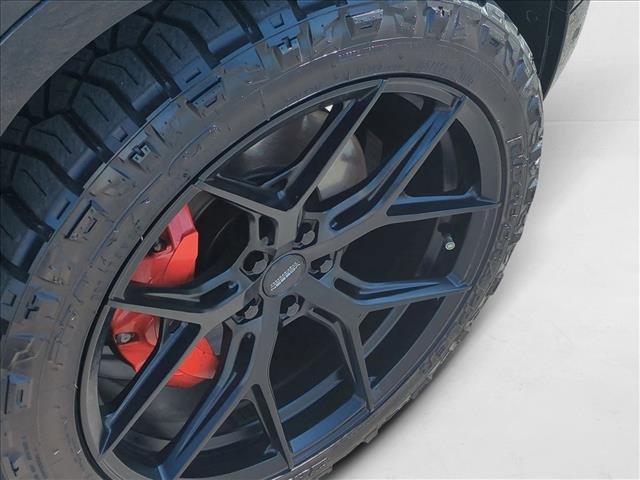 Photo of 2023 Santorini Black Land Rover Defender