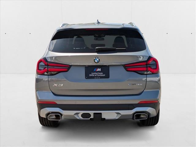 Photo of 2024 Gray Metallic BMW X3