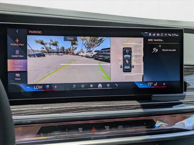 Photo of 2025 Black Sapphire Metallic BMW i7