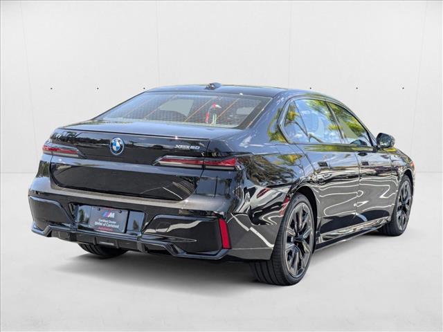 Photo of 2025 Black Sapphire Metallic BMW i7