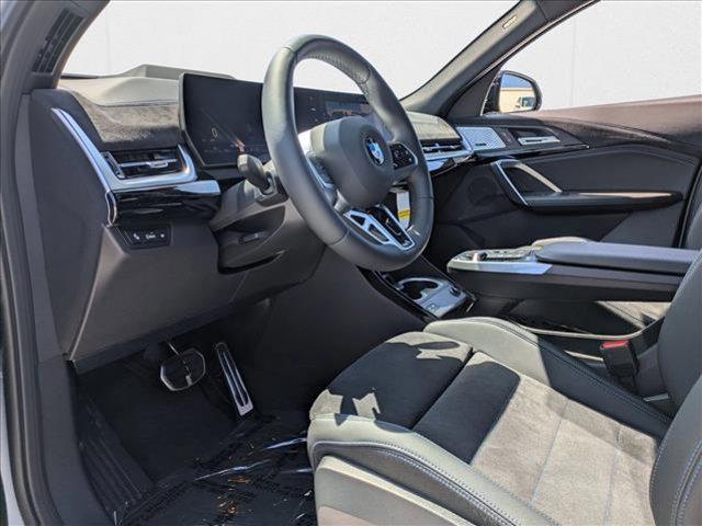 Photo of 2025 Gray Metallic BMW X2