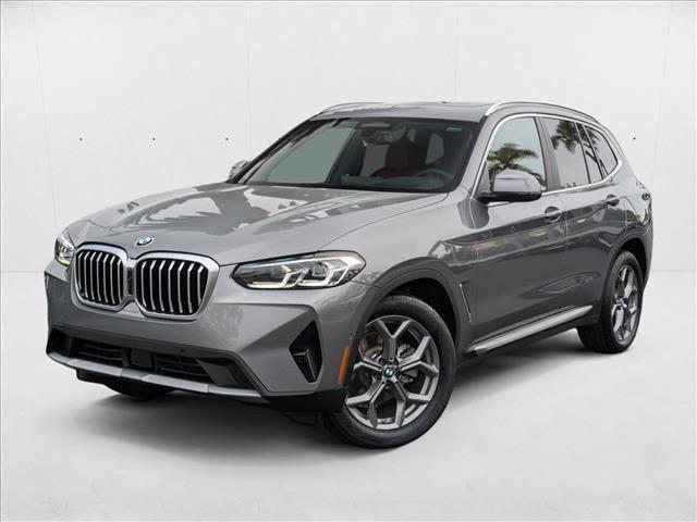 Photo of 2024 Gray Metallic BMW X3