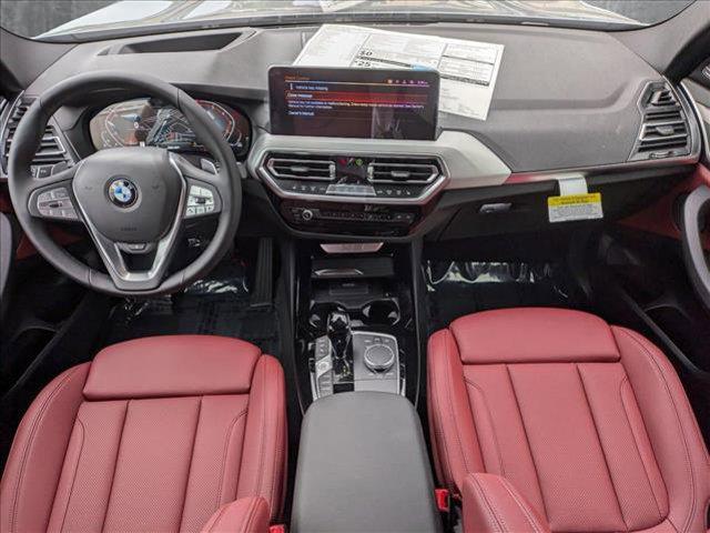 Photo of 2024 Gray Metallic BMW X3