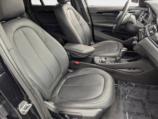 Photo of 2018 Jet Black BMW X1