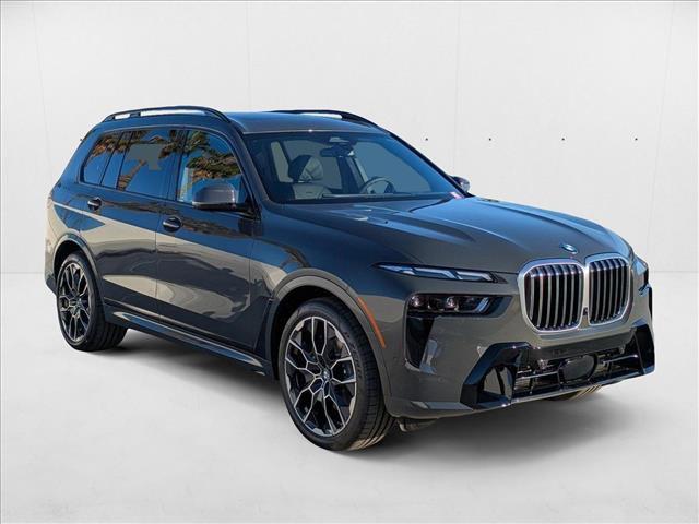 Photo of 2025 Gray Metallic BMW X7