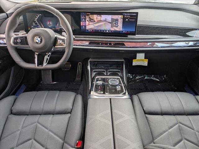 Photo of 2025 Black Sapphire Metallic BMW 740