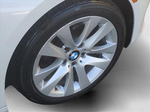 Photo of 2011 Mineral White Metallic BMW 328