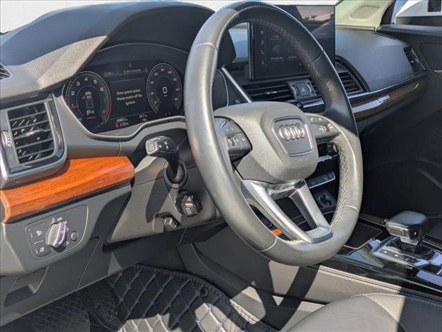Photo of 2023 Ibis White Audi Q5