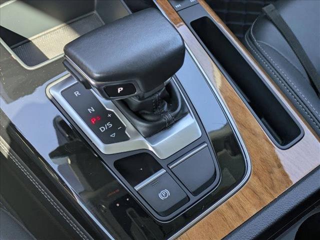 Photo of 2023 Ibis White Audi Q5